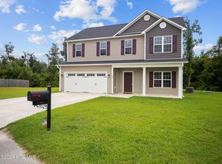 720 Kiwi Stone Cir, Jacksonville, NC 28546