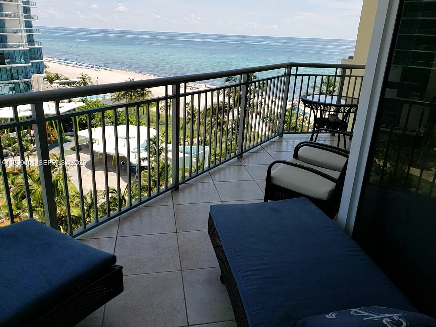 Ocean Point Beach Club — Photo 2