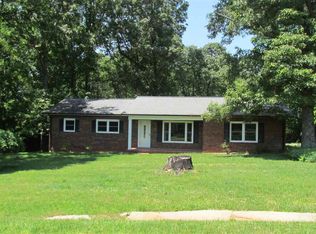 336 Midway Park Ln, Taylorsville, NC 28681