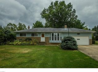 1754 Sophia Ln, Hinckley, OH 44233