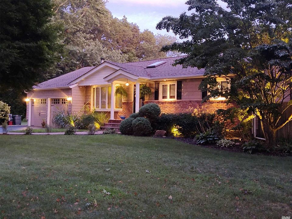 1st image of 146 Cedrus Ave