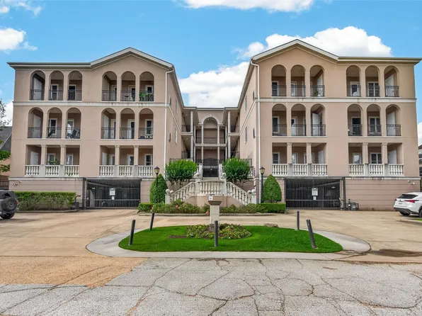 58 Briar Hollow Ln APT 204, Houston, TX 77027