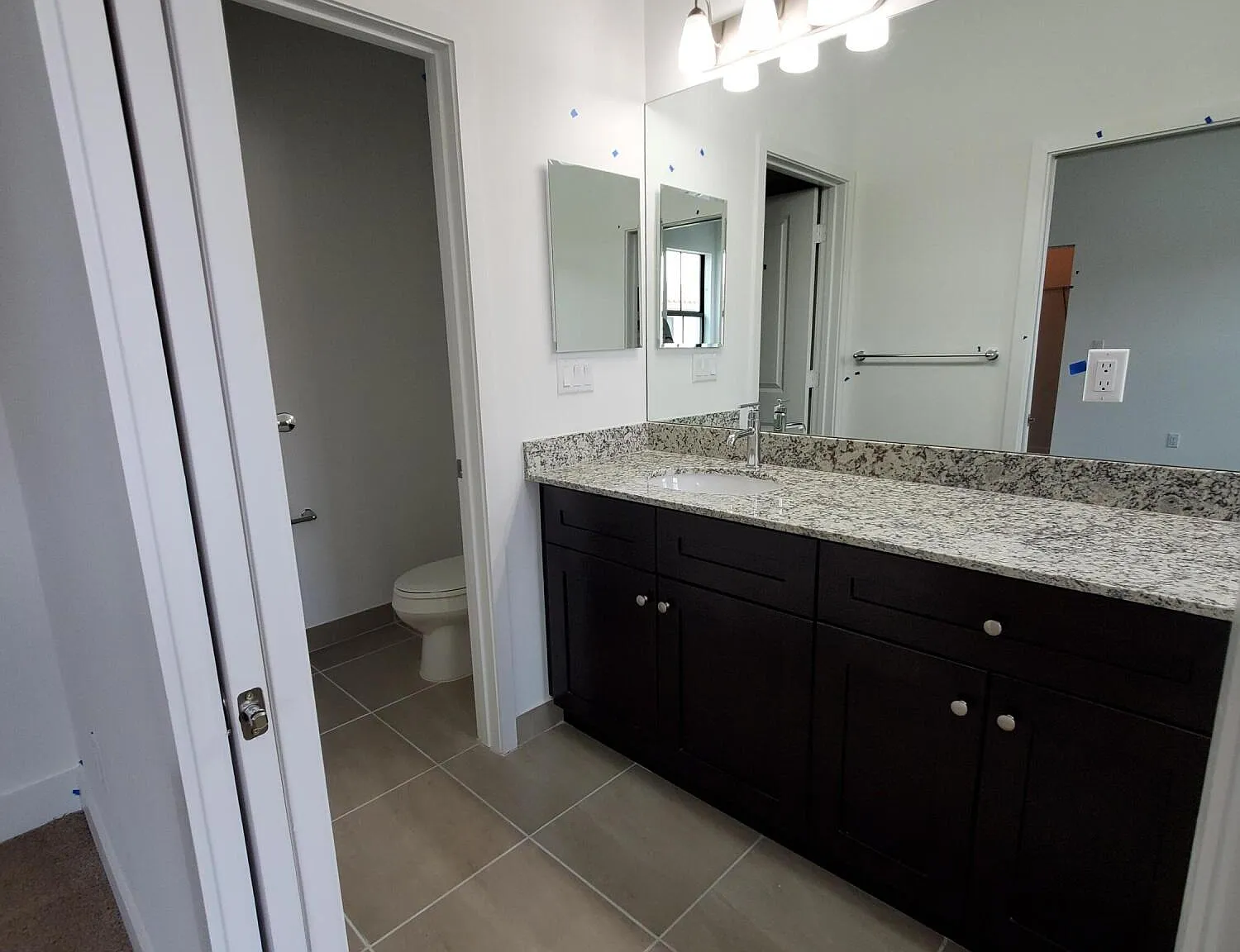 3 bed, 3.5 bath, 1714 sqft, $2,900 — Photo 3