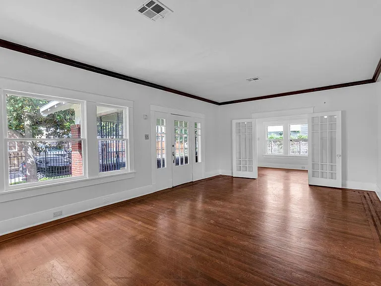 1702 Ruth St — Photo 5
