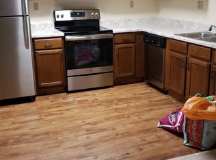 1380 Edgewood Rd NW APT 103, Cedar Rapids, IA 52405