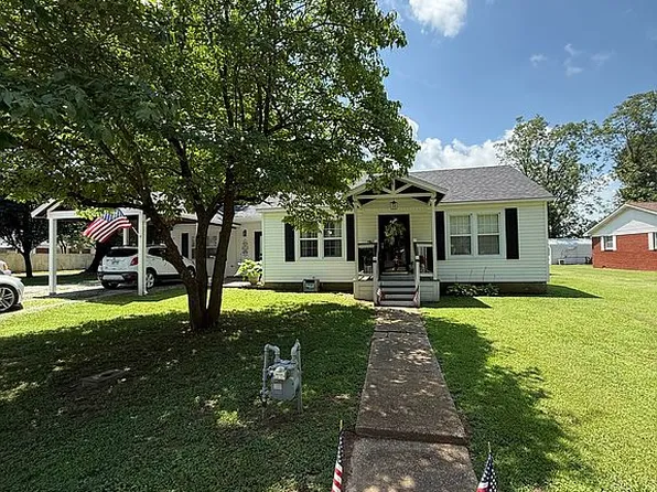 1101 Columbia St, Corning, AR 72422