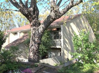 17 Riverhill . #17B, New Hope, PA 18938
