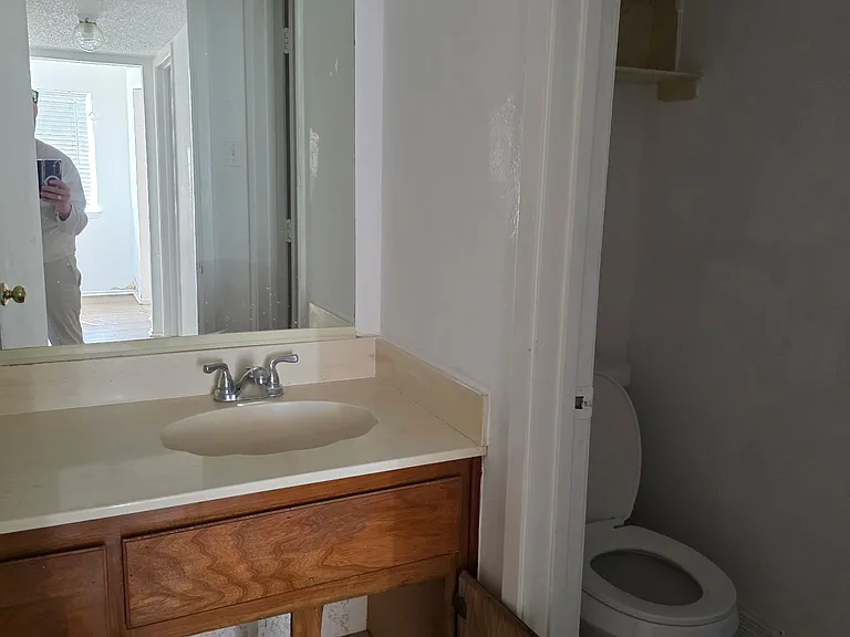 2411 Springmont Ct #2409 — Photo 5