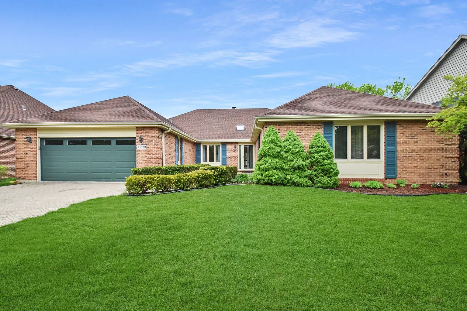 16933 Blue Heron Dr photo 1