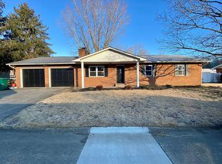 107 Rolling Acres Rd, Winfield, WV 25213