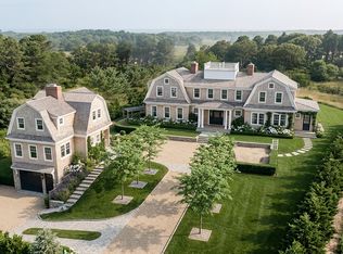 7 Brewster Rd, Nantucket, MA 02554
