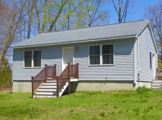 7 Manila Ave, Amesbury, MA 01913