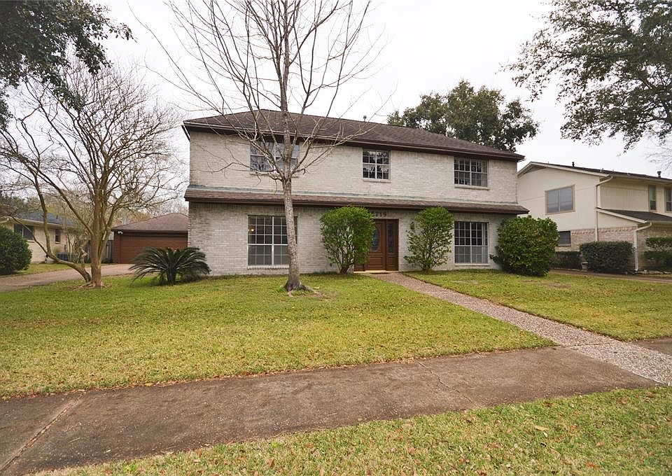 1st image of 15719 Larkfield Dr