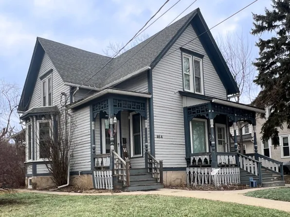 462 Ashland Ave, Elgin, IL 60123