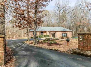 9 Nisa Ln, Hot Springs Village, AR 71909