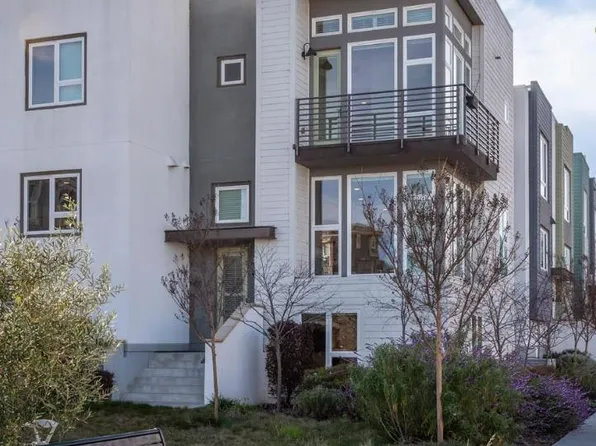 3100 Mena Dr, San Mateo, CA 94403