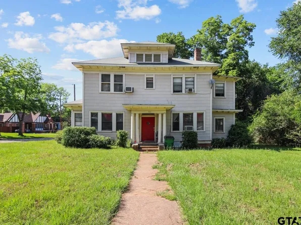301 E Angelina St, Palestine, TX 75801