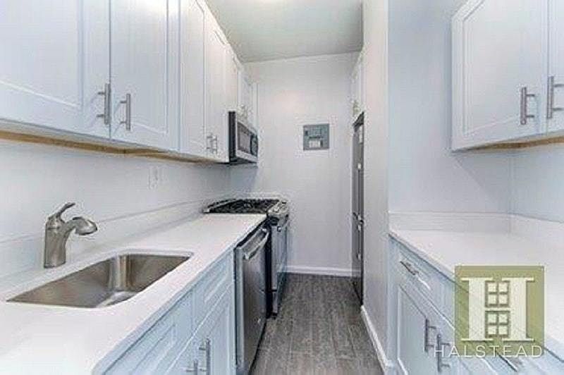 1st image of 726 Greenwich St #7M