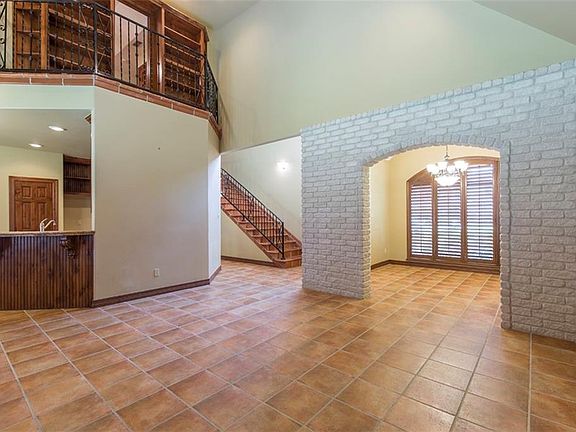 2nd image of 4016 Ora St