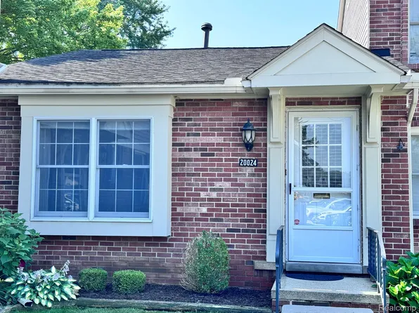 20024 S Great Oaks Cir #162, Clinton Township, MI 48036