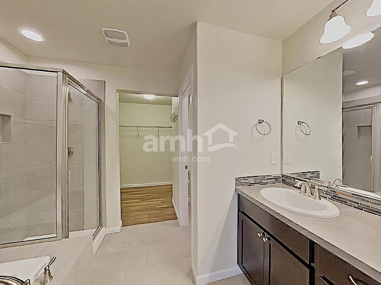 2668 Link Ave — Photo 16