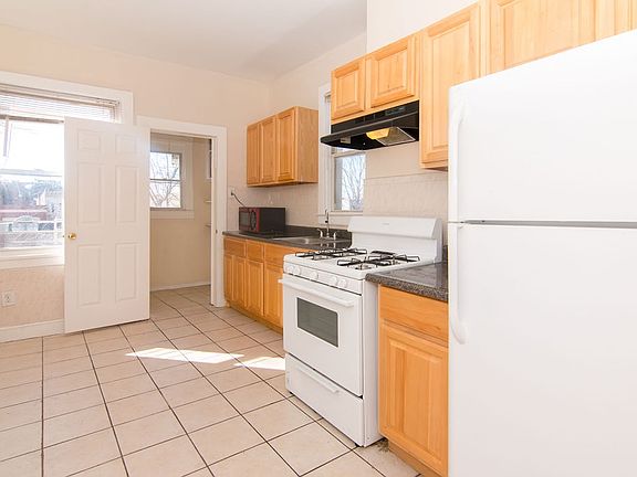 2nd image of 219 Harrison Ave #2