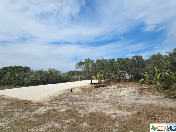 604 Harrison Ave, Pt O Connor, TX 77982