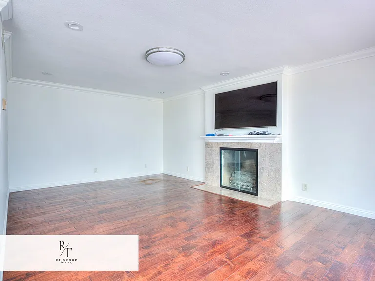 850 Arcadia Ave #7 — Photo 7