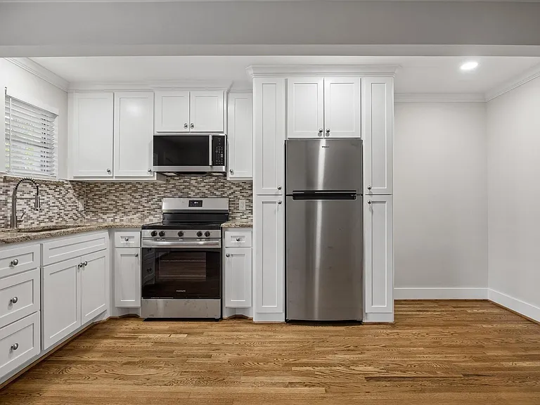 2023 Huldy St #3 — Photo 2