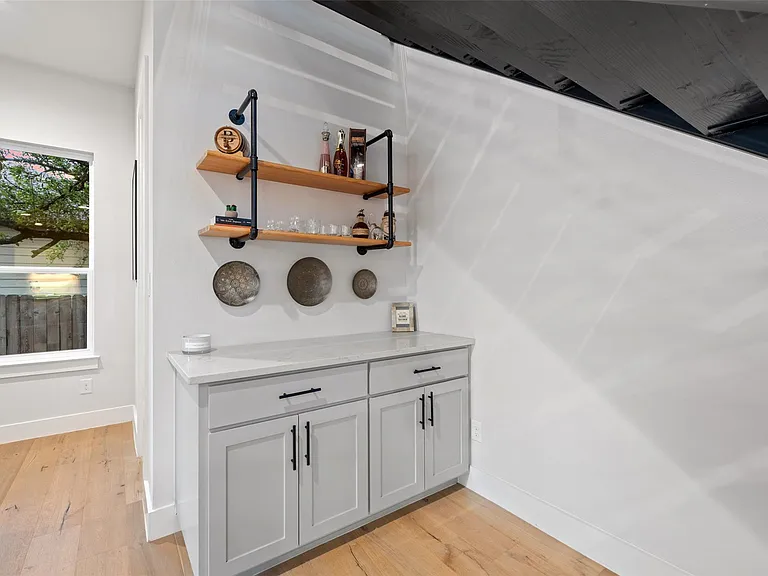 22218 Briarcliff Dr — Photo 5