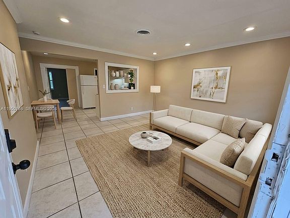 2nd image of 9438 SW 51st St