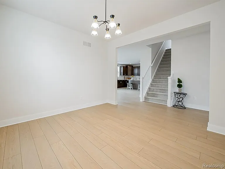 5169 Poppydrew Ln — Photo 14