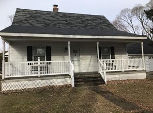 637 South St, Bad Axe, MI 48413