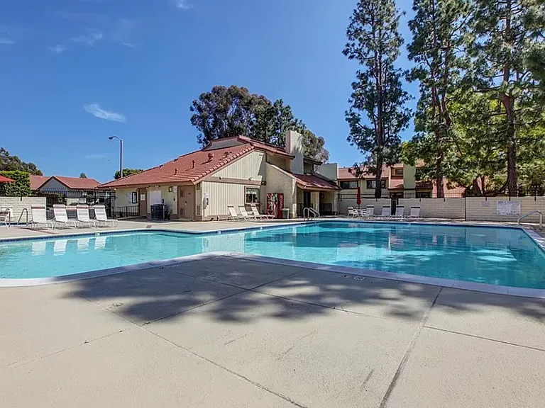 18351 Gum Tree Ln — Photo 26