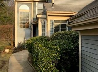 7 Melborn Dr #B, Monroe Township, NJ
