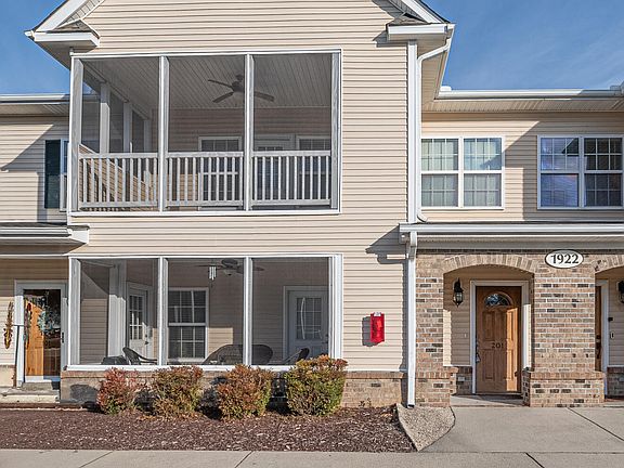 3rd image of 1922 Tara Court #201