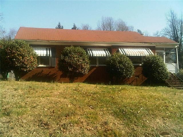1st image of 808 Arlington St