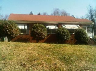 808 Arlington St, Greensboro, NC 27406