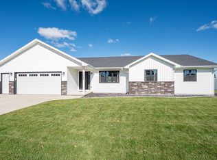 1265 Lori Dr, Neenah, WI 54956