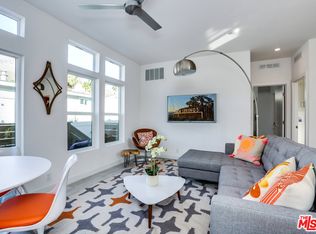 1007 Aloha Dr, Palm Springs, CA 92264