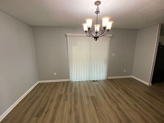 3rd image of 3063 Sasanqua Ln SW