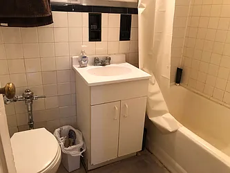 Rented by Avi Nash Associates