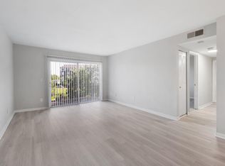 325 Orchard Trace Ln #400-3, Charlotte, NC 28213