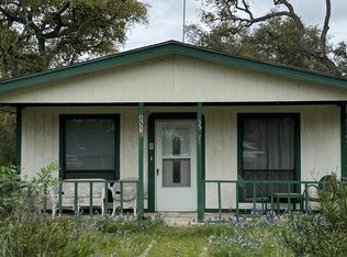 3512 Shawnee Trl, Kingsland, TX 78639