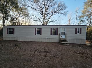 301 Quail Creek Dr, Cleveland, TX 77328