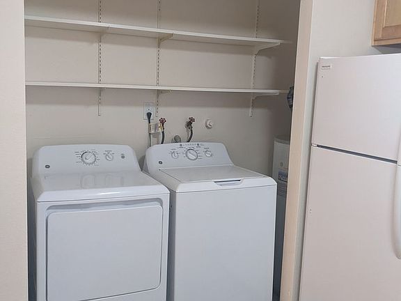4th image of 131-175 SE Kane Dr #422-22