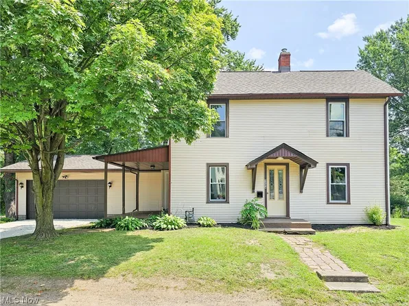 5244 Ridge Ave SE, Canton, OH 44707