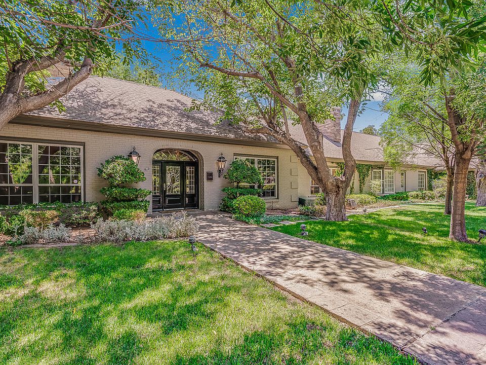 1st image of 4770 Vista Del Monte St
