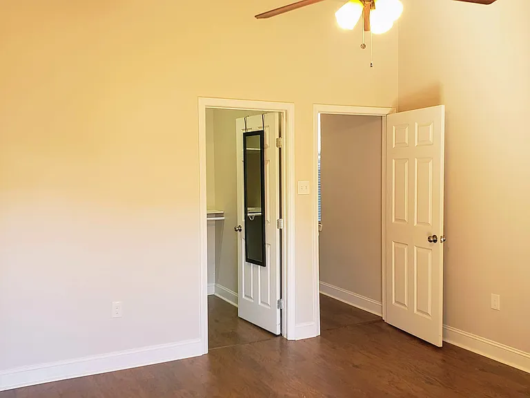 3211 Delachaise St — Photo 13