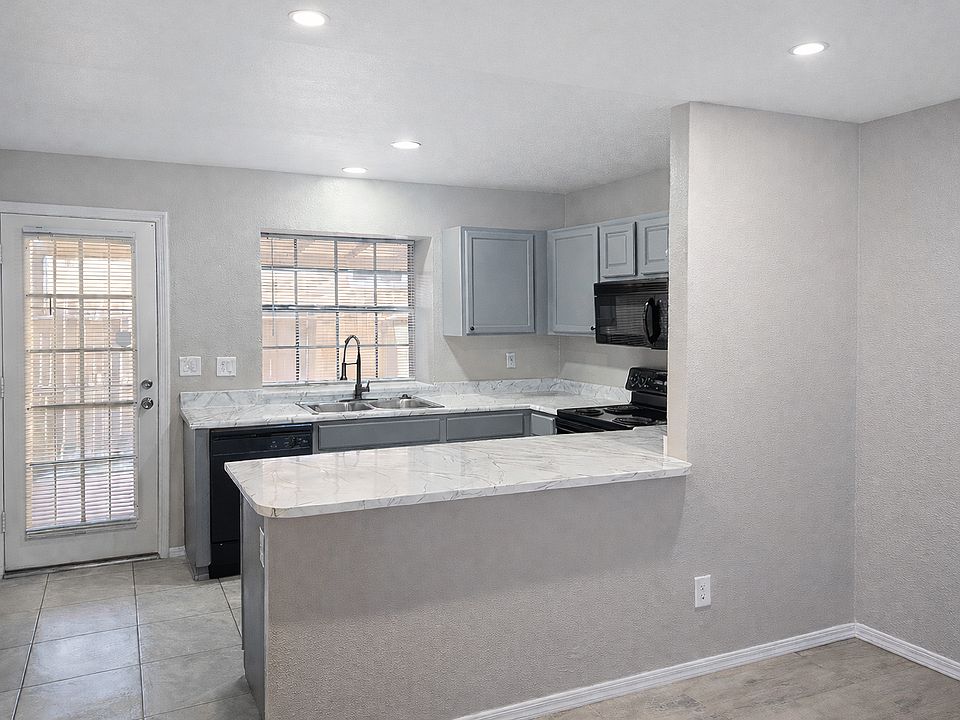 1st image of 4601 N 102nd Ave Unit 1067